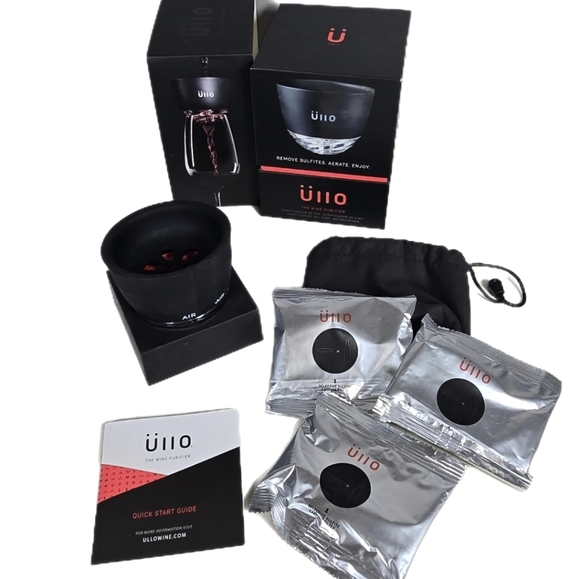 Ullo Wine Purifier with 3 Sulfite Filters, Base and Travel Pouch - Picture 1 of 11